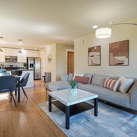 Stylish North Seattle Townhouse- Dual Master Suites Exteriör bild